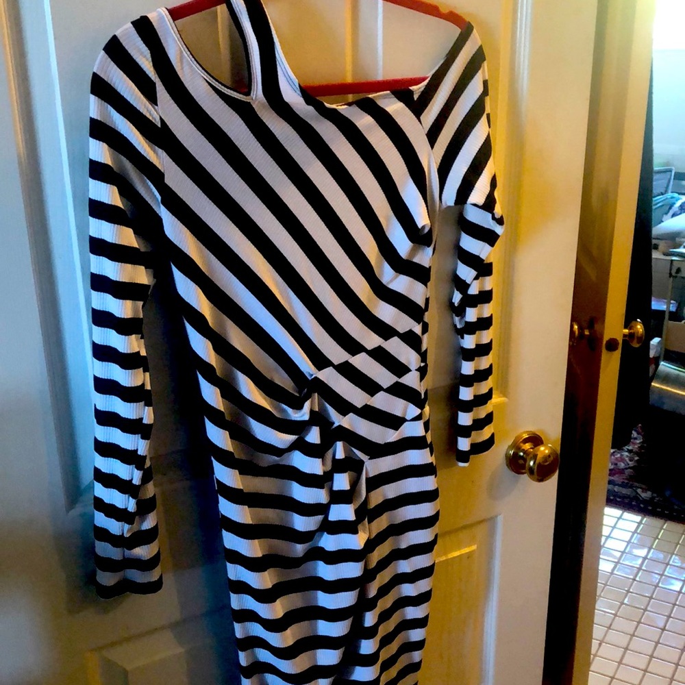 Black white stripe ruched  dress small casual